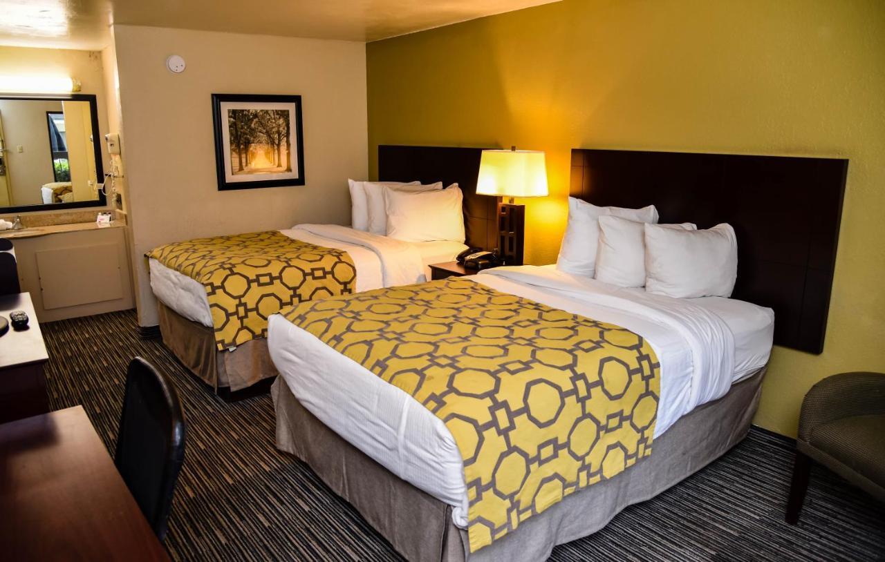 Hotel Baymont By Wyndham Columbus Ga Habitación foto