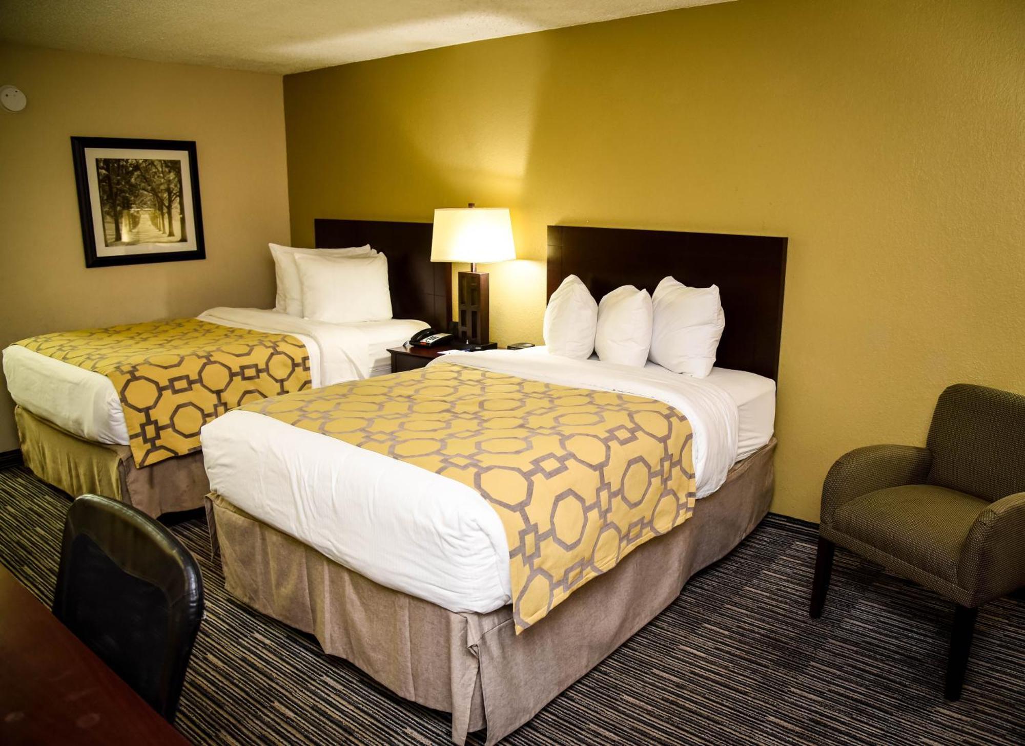Hotel Baymont By Wyndham Columbus Ga Habitación foto