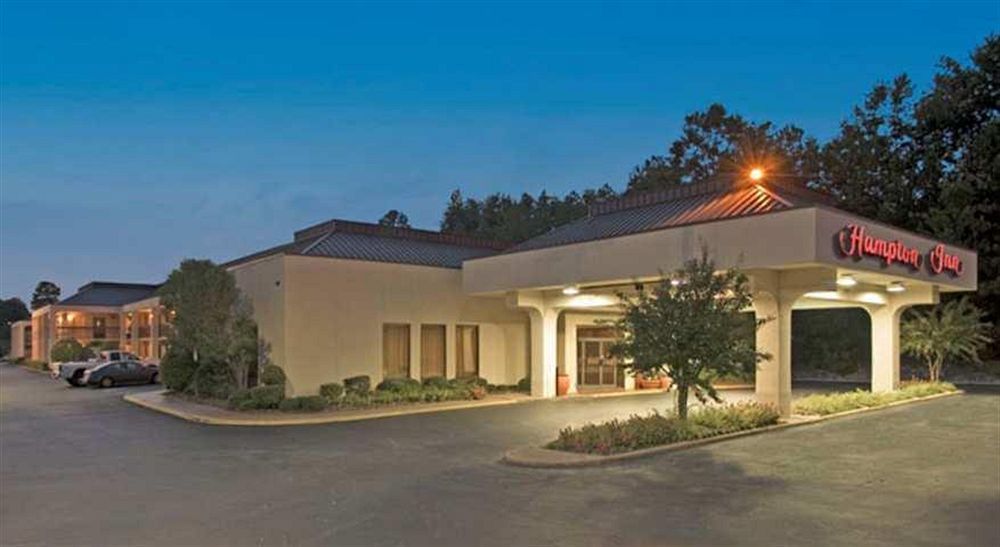 Hotel Baymont By Wyndham Columbus Ga Exterior foto